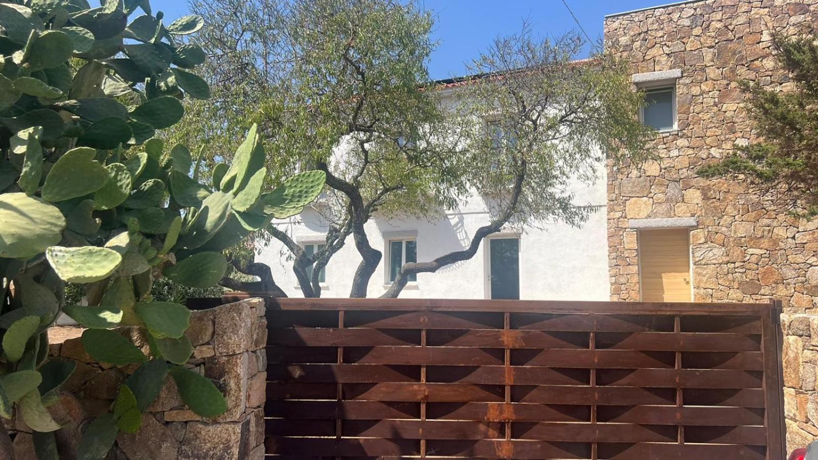 Bed and Breakfast Il Mandorlo Санта-Тереза-Галлура Экстерьер фото